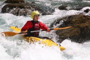 Stip Yaks kayak op de Guil