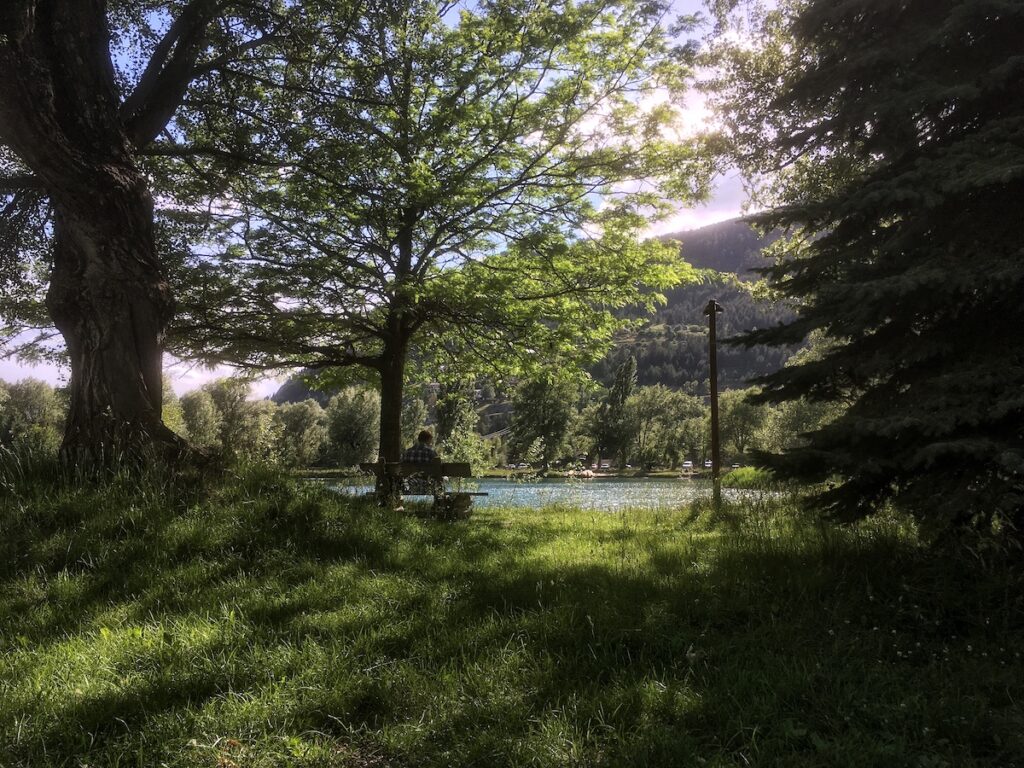 Bouquiner au lac Eygliers